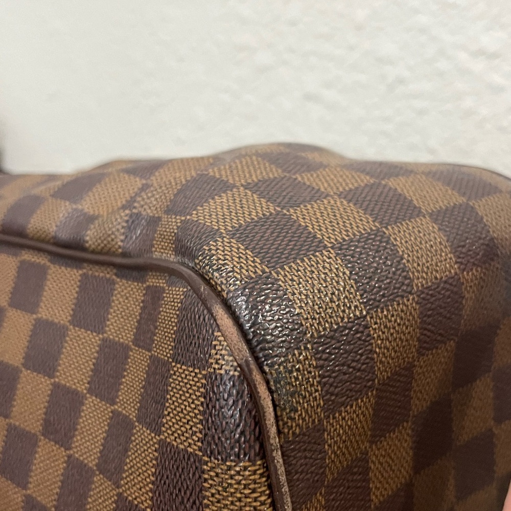 LV Uzes  in Damier Ebene Briefcase with Leather Handles - Picture 11 of 14
